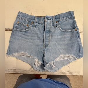 Levi’s 501 Light Blue Denim Women Shorts